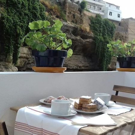 Setenil De Las Bodegas Casa Bajo La Rocaヴィラ エクステリア 写真