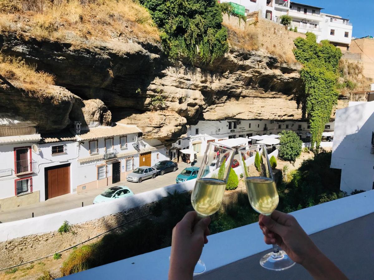 Setenil De Las Bodegas Casa Bajo La Rocaヴィラ エクステリア 写真