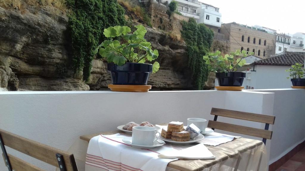 Setenil De Las Bodegas Casa Bajo La Rocaヴィラ エクステリア 写真